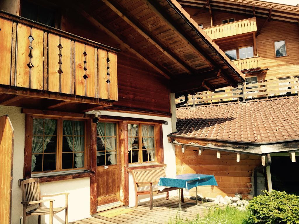 Alpen Chalet Kandersteg Szoba fotó