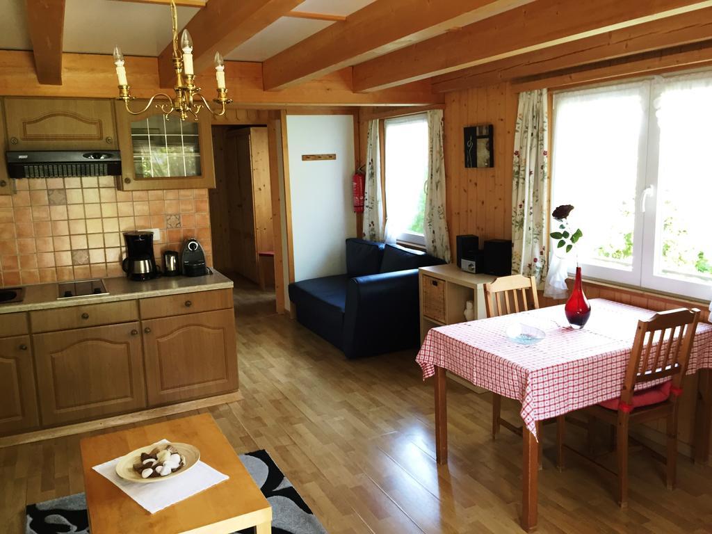Alpen Chalet Kandersteg Szoba fotó